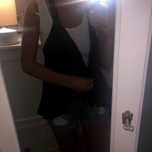 Designed Sleeveless cardigan